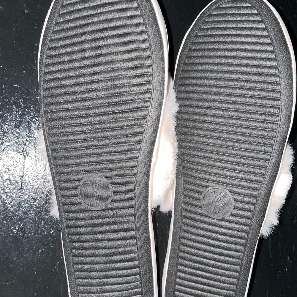 Victoria Secret House Slippers - Picture 9 of 11